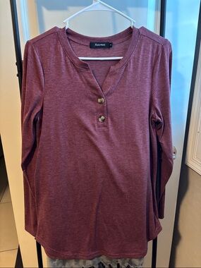 Automet Button Long Sleeve Top